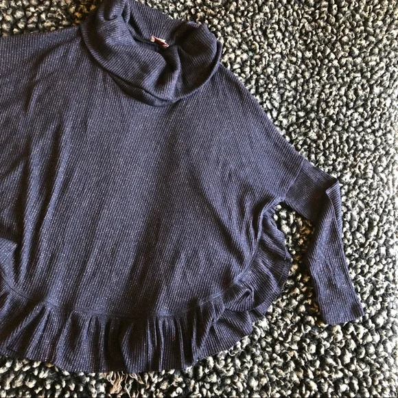 Anthropologie Postmark turtleneck ruffle hem top - Picture 2 of 5
